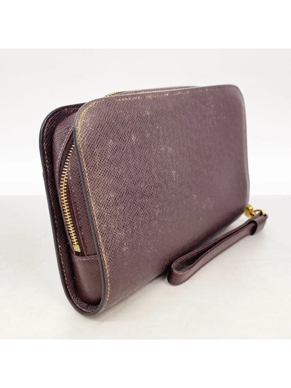 Louis Vuitton Clutch Taiga Baikal Acajou